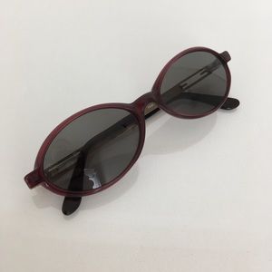 Fendi Sunglasses Oval Cranberry & Gold Logo Frames